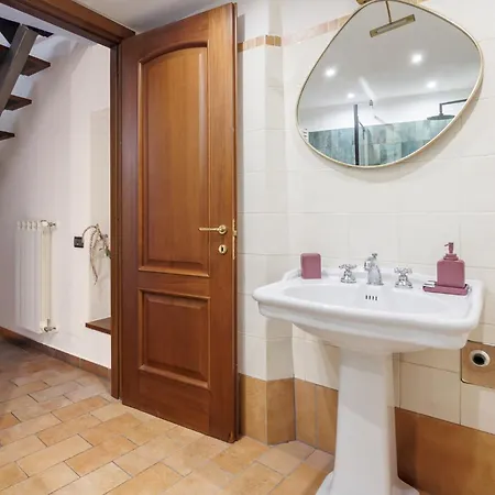 Casa Lunatica شقة *